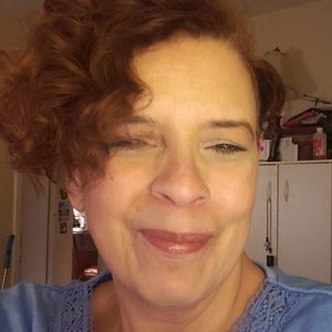 Meet your Posher, Iris